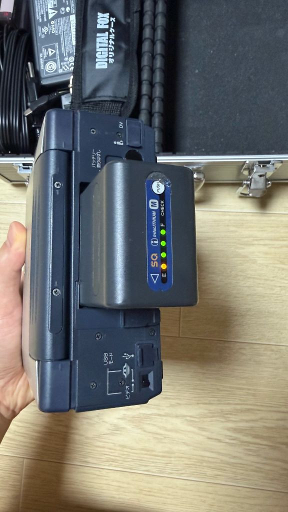 소니 GV-D1000 비디오 워크맨 미니 DV 테이프 플레이어 이미지