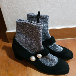 새상품)미소페 글리터 삭스 펄 메리제인 부티