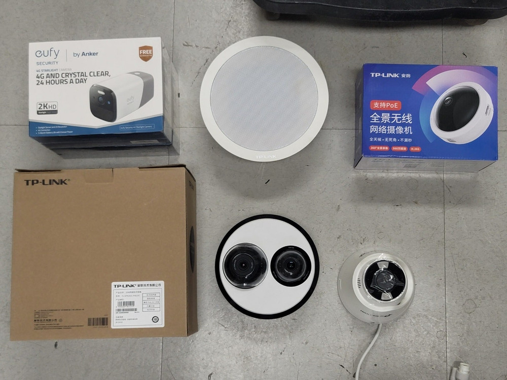홈캠 이지캠 ES200K 자이젤 허브 TP-LINK 피티링크 POE CCTV 유선 무선 카메라 스피커 등 여러가지--2