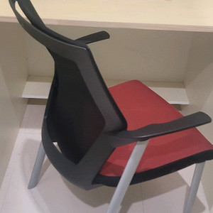 시디즈 아이블 서울대의자 12개 팝니다