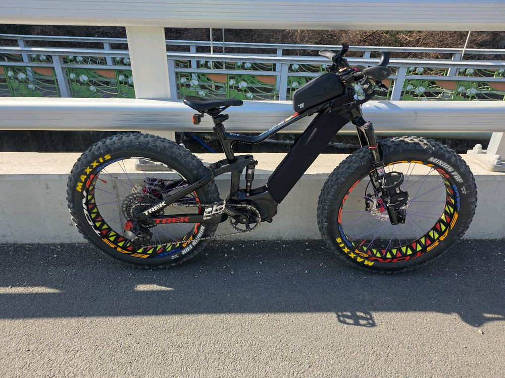 전기 카본 풀샥 팻바이크--1