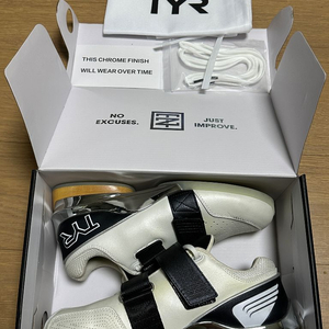 TYR Force Elite Carbon 역도화 250mm 이미지