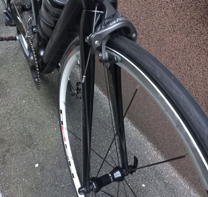 첼로 엘리엇 s8 울테그라 카본 이미지