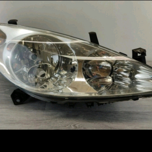 소형차 푸조307조수석 헤드라이트