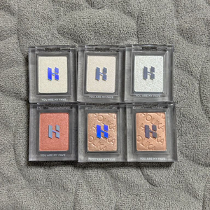 홀리카홀리카 마이페이브 피스 아이섀도우 빔 아이프로즌 이미지