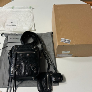 발렌시아가 르카골 남성 크로스백 이미지