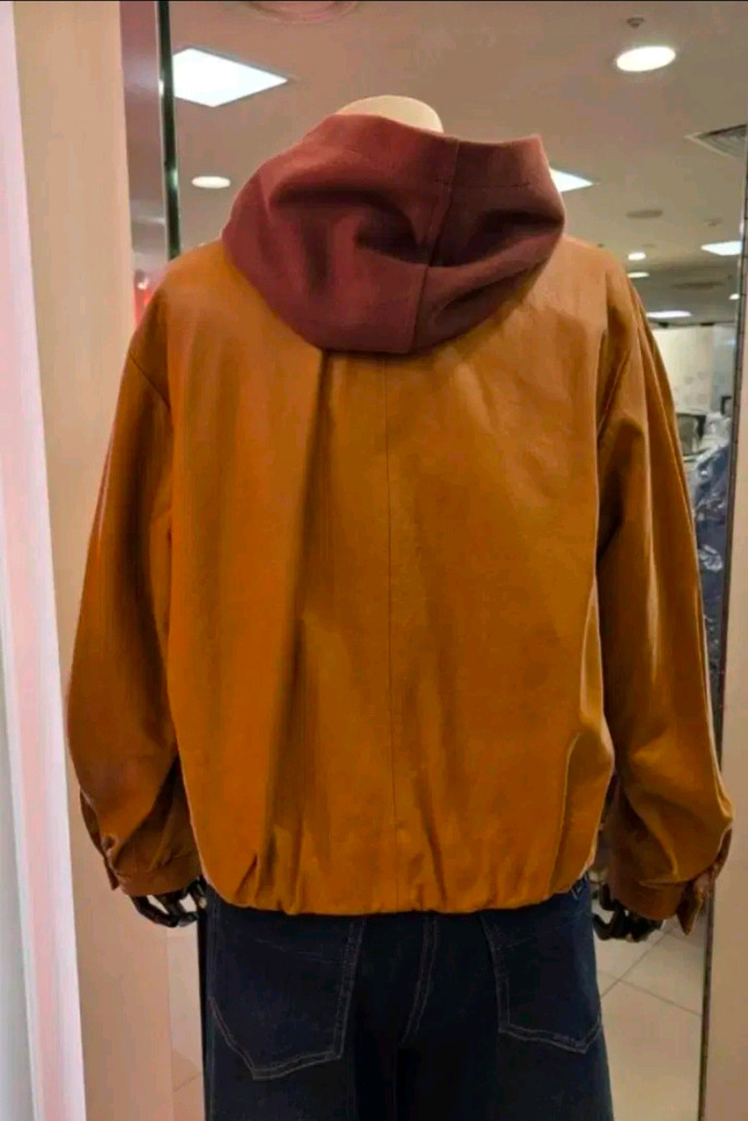 발렌시아 금장단추 밴딩 양가죽 블루종 자켓 55사이즈 새제품 카멜베이지컬러--2