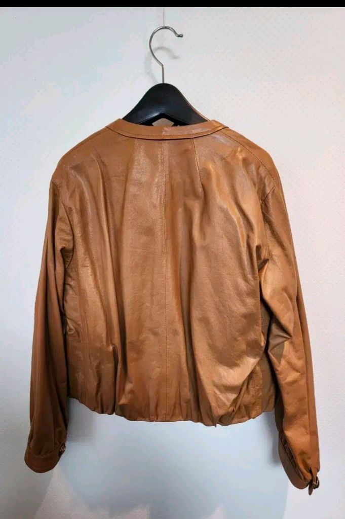 발렌시아 금장단추 밴딩 양가죽 블루종 자켓 55사이즈 새제품 카멜베이지컬러--6