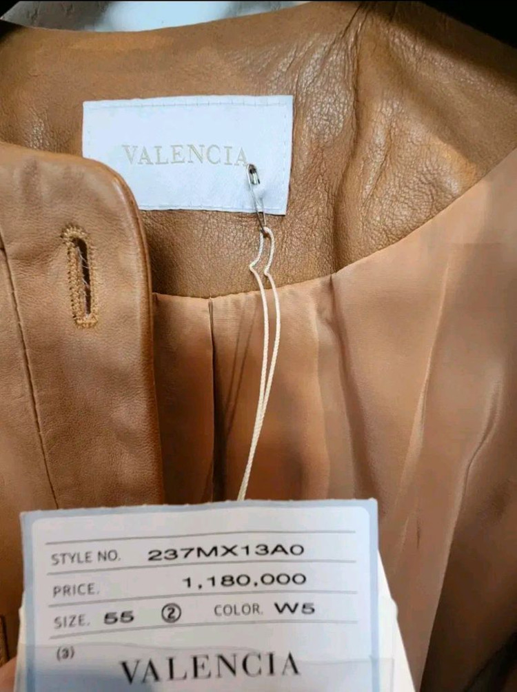 발렌시아 금장단추 밴딩 양가죽 블루종 자켓 55사이즈 새제품 카멜베이지컬러--8