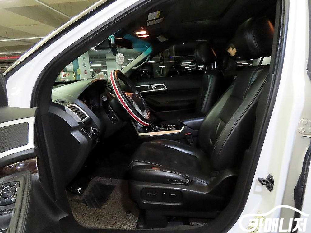 [포드]익스플로러 3.5 리미티드 4WD #2026년특가--5