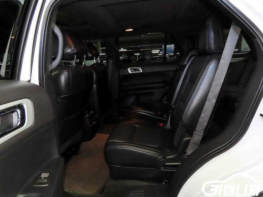 [포드]익스플로러 3.5 리미티드 4WD #2026년특가--6