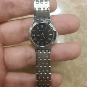 로스턴 여성 메탈시계