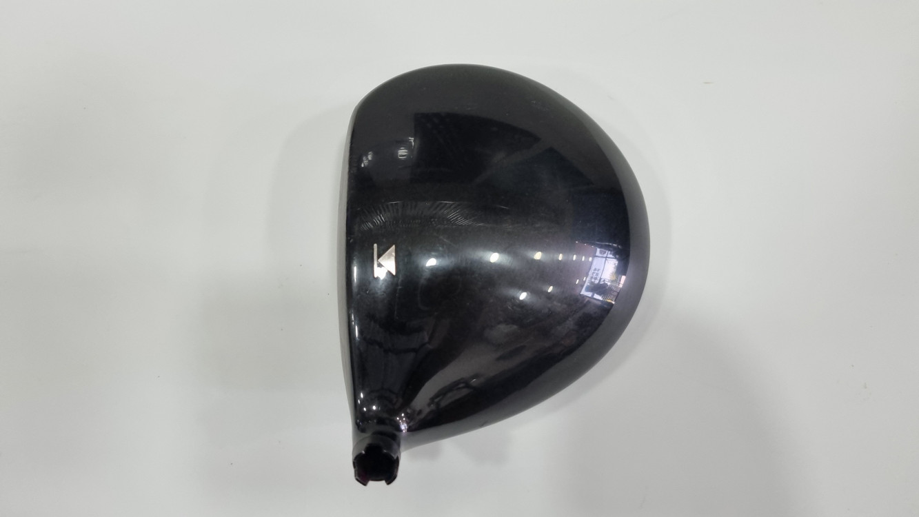 타이틀리스트 913 D2 10.5도 드라이버 헤드 이미지