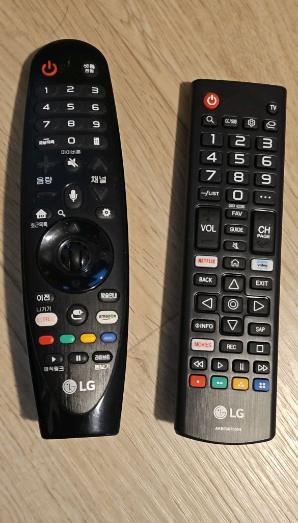 LG 올레드 OLED65C7P 65인치 UHD 4K OLED 스마트TV. 리모컨2개. 마운트 거치대 스탠드 포함--3