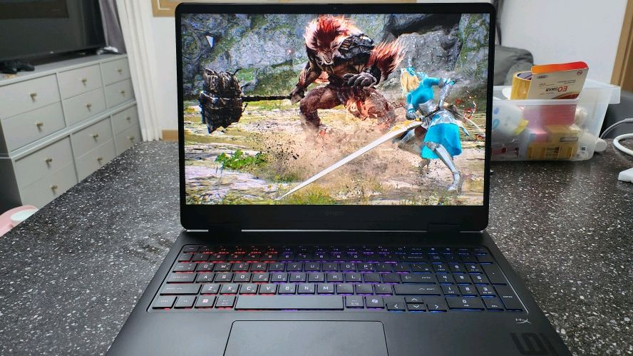 HP 최신 오멘 16 하이엔드 AI 게이밍 노트북/라이젠9,RTX5070--1