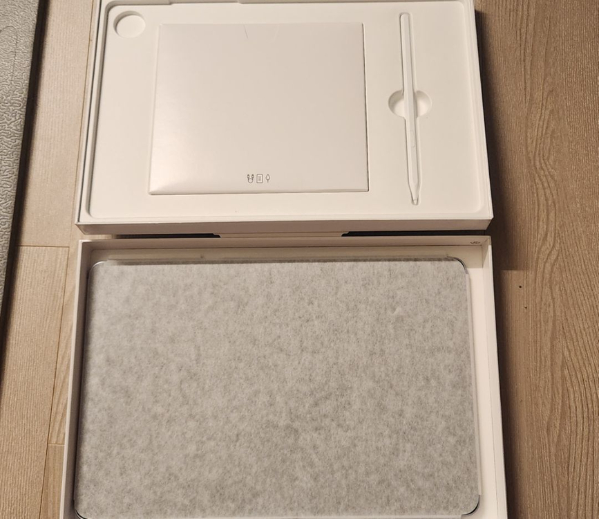 갤럭시탭s11 wifi 256gb 실버 새상품 미사용 단순개봉--1