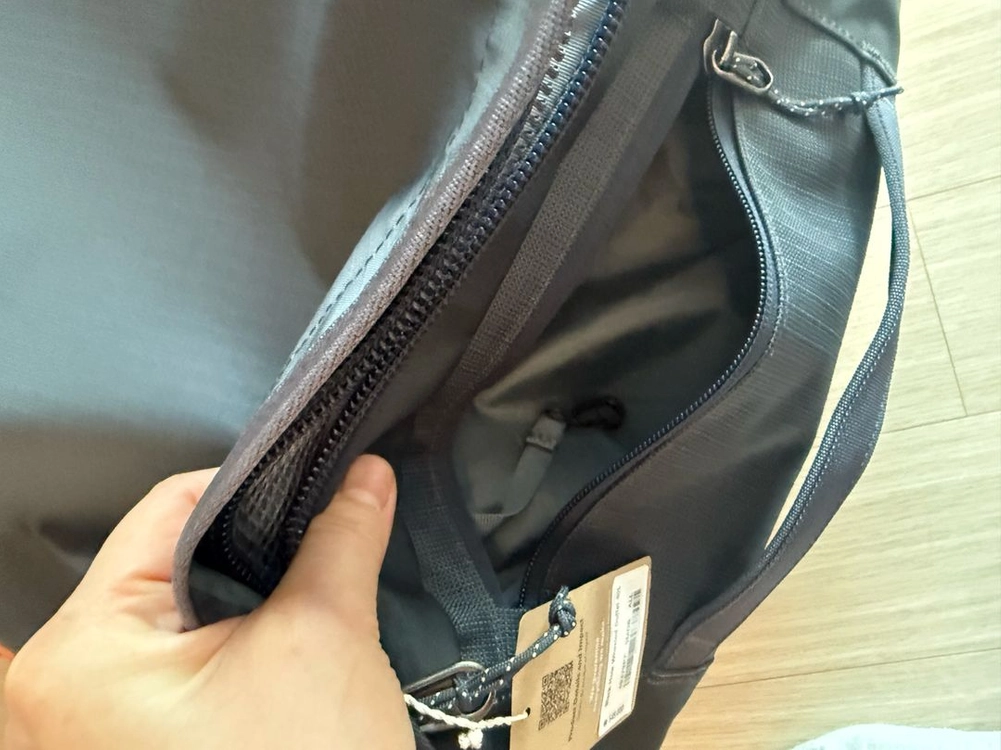 파타고니아 휠드 더플백 40L 새상품 이미지