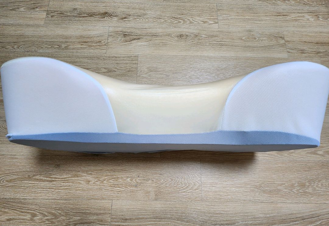 자게스 프리미엄 경추베개 정가 15만원--2