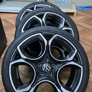 19인치 순정휠 타이어 세트