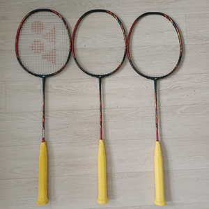 아스트록스 99프로 2세대 4U 체리 한국 정발 상태 매우 굳