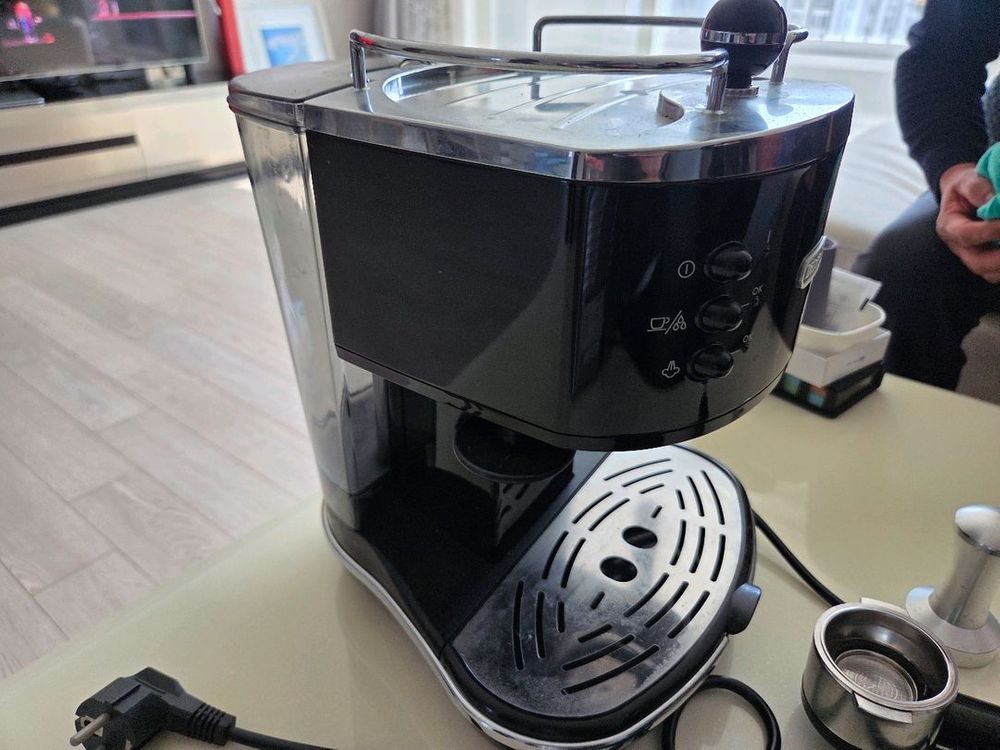 드롱기 아이코나 반자동 커피머신 ECO311--1