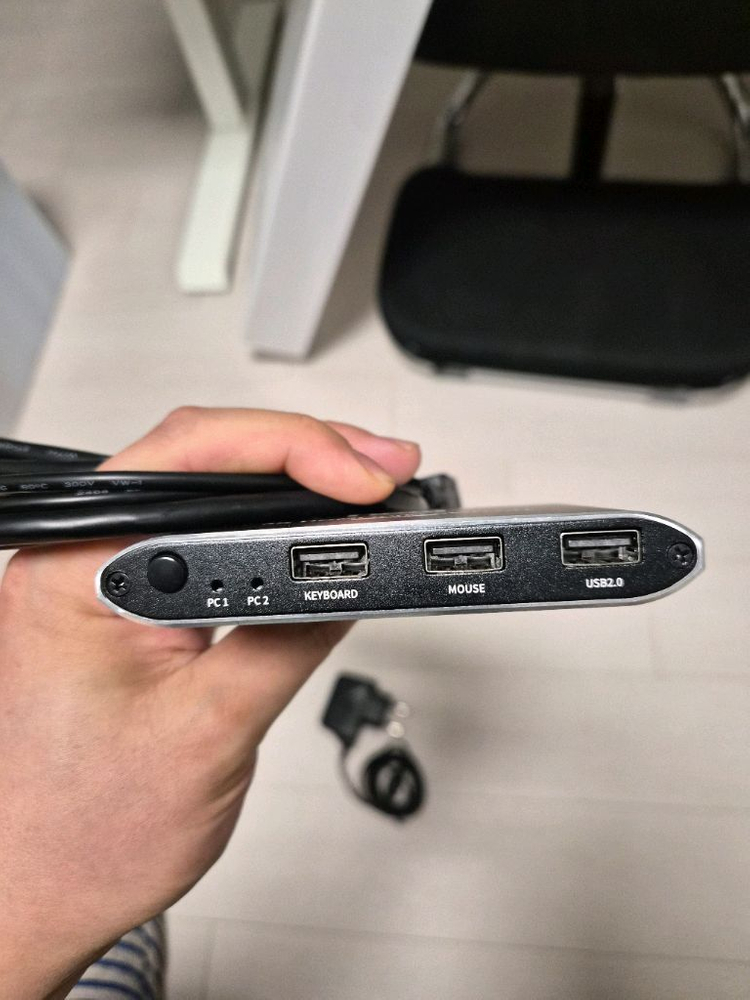 넥시 2포트 HDMI 4K KVM 스위치 케이블 타입 팜--2