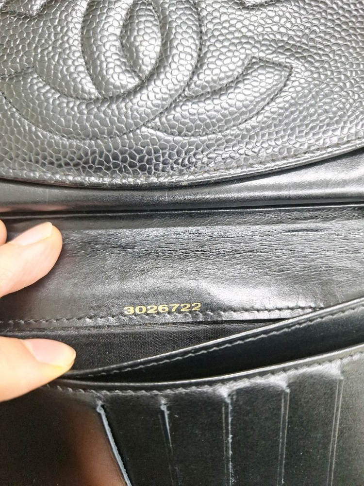 샤넬 장지갑--1