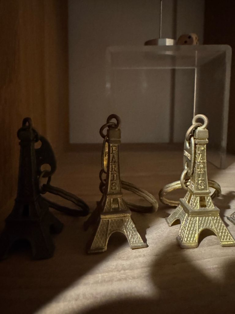 에펠탑 키링 개당 2만원 3가지 컬러 골드 실버 브론즈 이미지