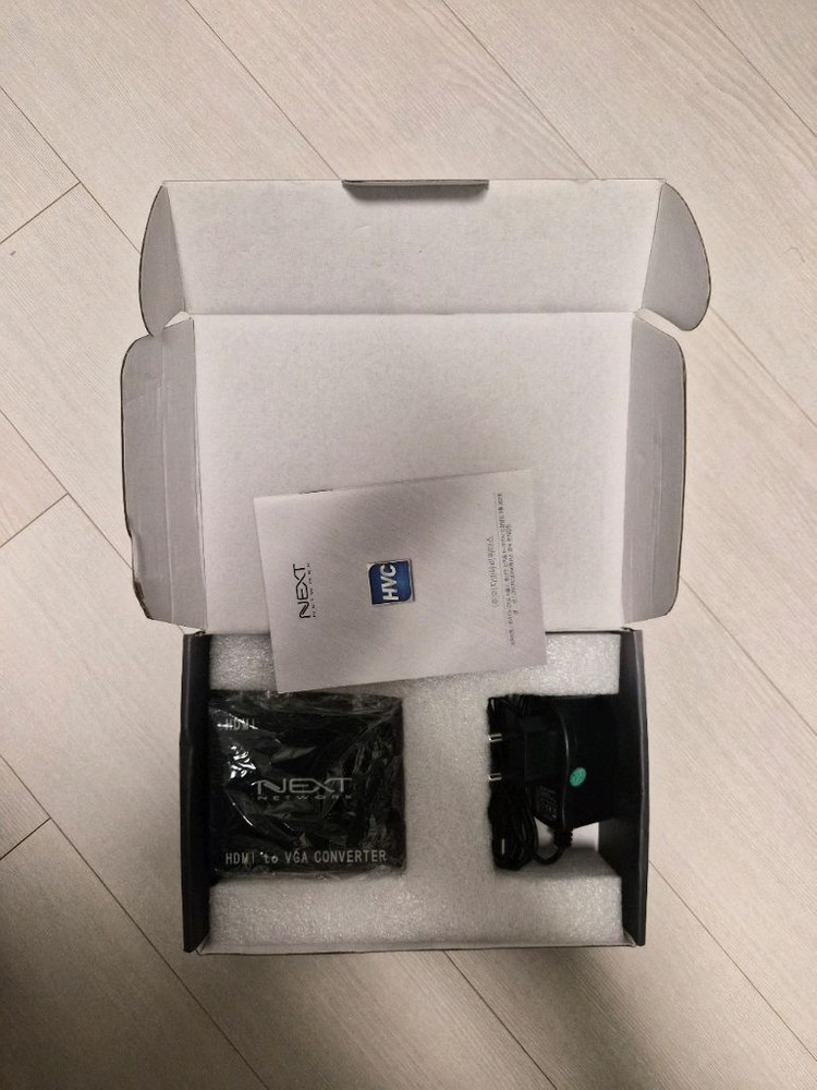 NEXT NEXT-2216HVC VGA to HDMI 컨버터 팔아요--1
