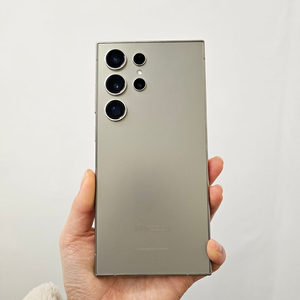 갤럭시 S24울트라 / 512GB / S급 / 2-5