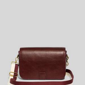 (새상품) 메이드웰 버건디 가죽 숄더백