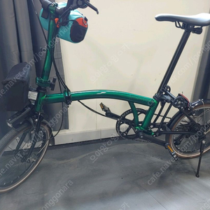 브롬톤 p라인 에메랄드 라커