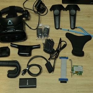 HTC VIVE 코스모스 엘리트 / 프로 무선 어댑터 / 베이스 스테이션 이미지