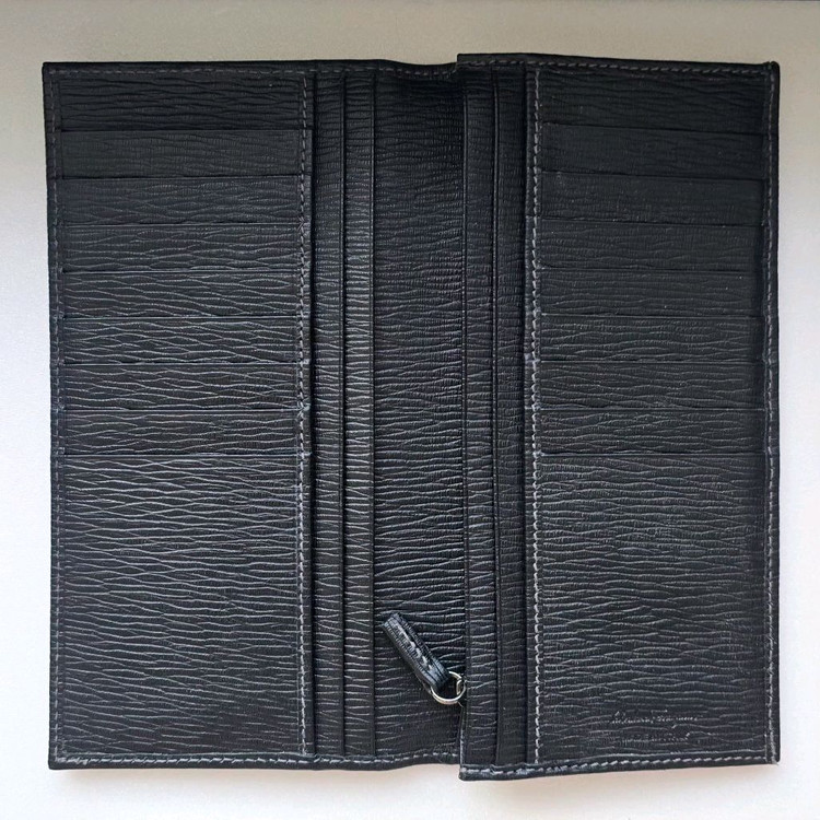 페라가모 장지갑--3