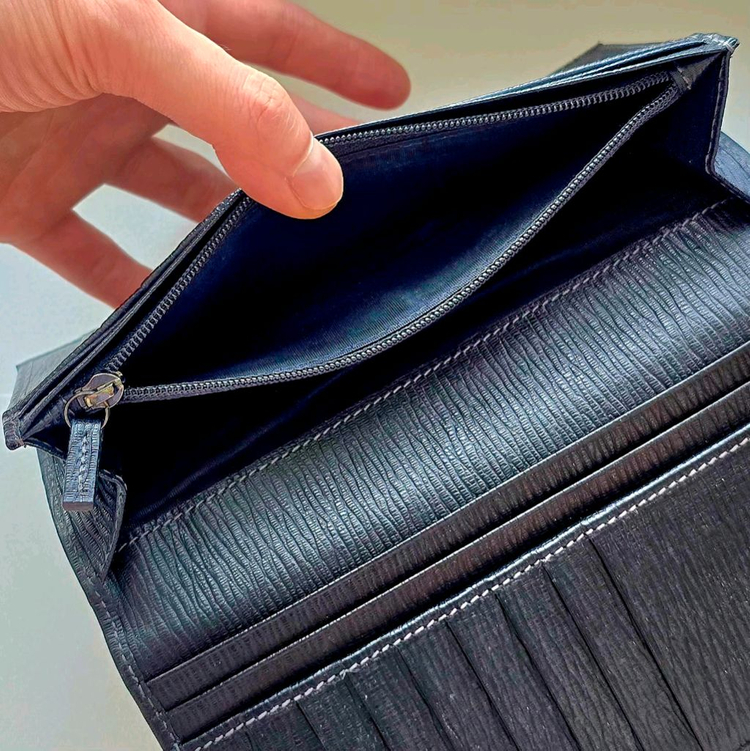 페라가모 장지갑--6