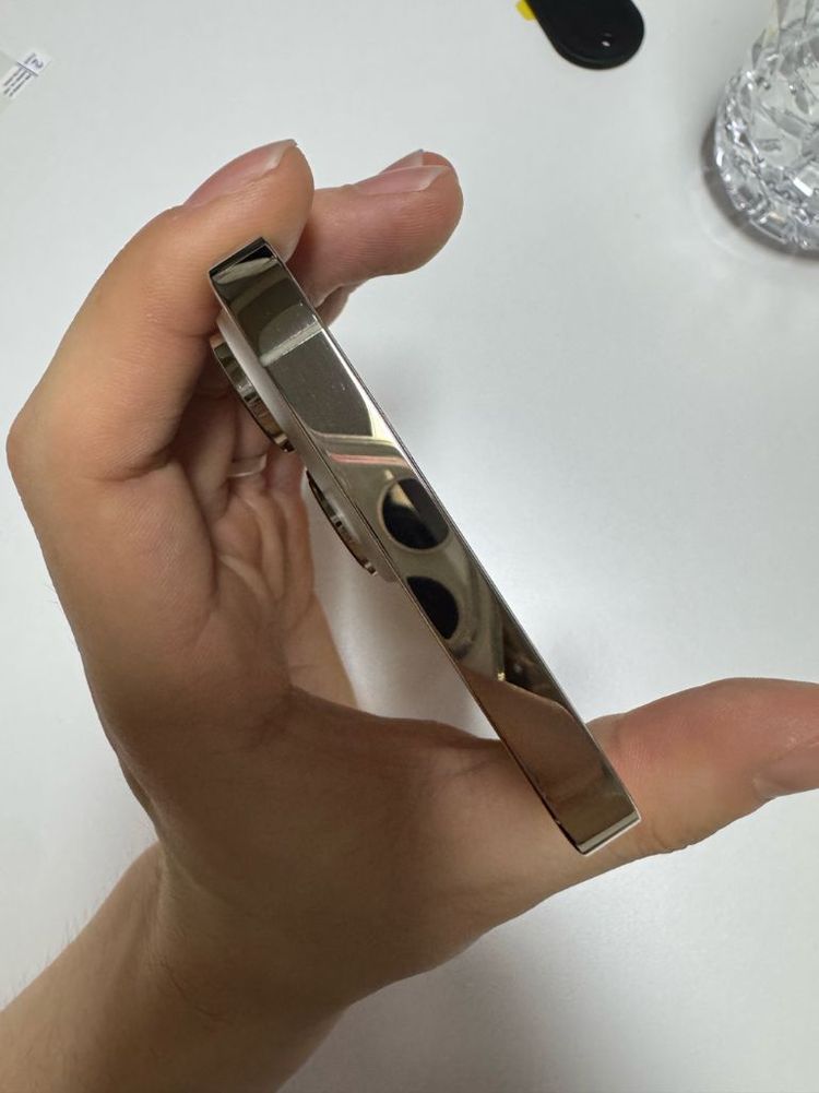 아이폰14프로맥스 256기가 골드--3