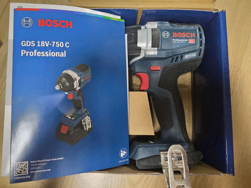 보쉬 GDS 18V-750 C 임팩트렌치 베어툴--1