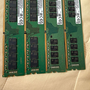 DDR4 16/32gb 가정에서 사용한 램 팝니다 이미지