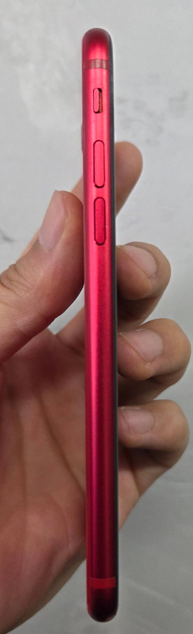 아이폰 SE2_128G 레드 색상 판매 합니다.[18만--4