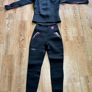 스쿠버다이빙 투사 2mm 투피스 슈트 잠수복 네오프렌사이즈 S 새상품 이미지