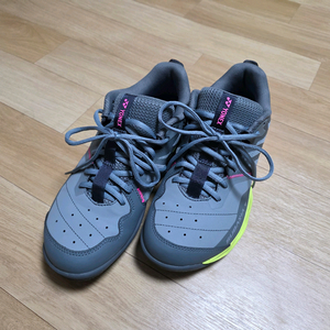 요넥스 서박시아 배드민턴화 와이드 265