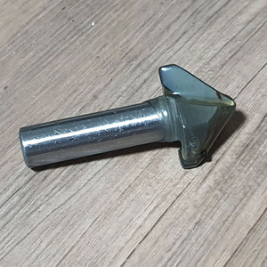 루터비트 삼각 20mm