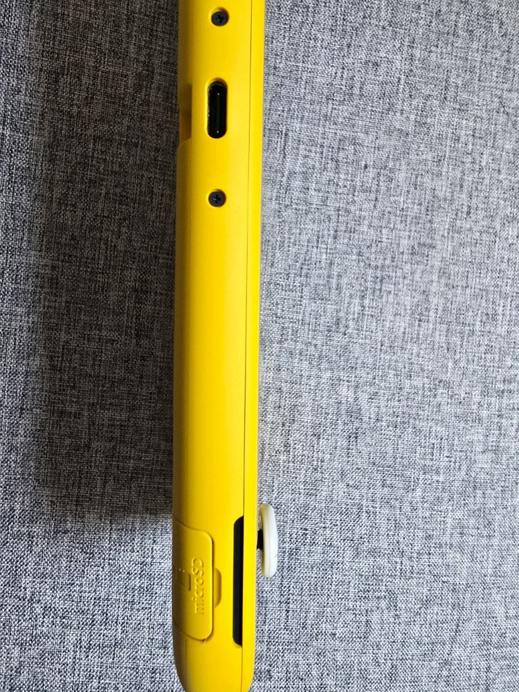 닌텐도 스위치 라이트 옐로우 + 케이스--7