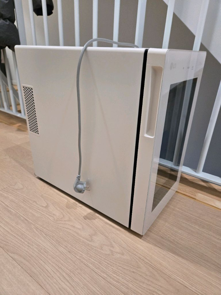 엘지 오브제 와인 셀러 냉장고 W0082GBE--4