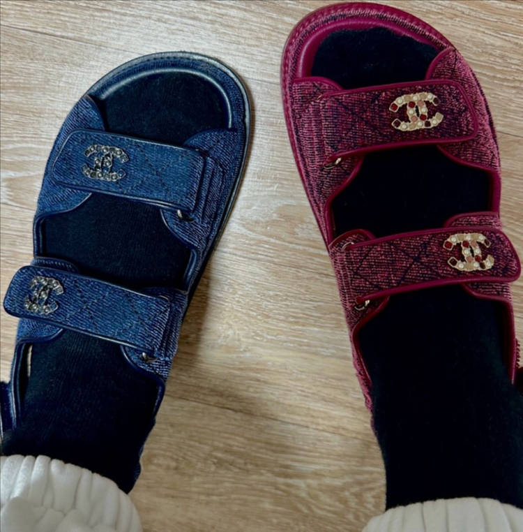 샤넬 공방 벨크로 샌들 35사이즈--2