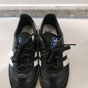 아디다스 삼바 200