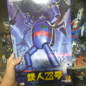 모데로이드 철인28호 뚱철인 프라모델 판매 건프라 가조립