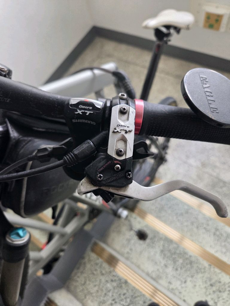 트렉 8500, 마빅717, 앞뒤크리스킹 허브--5