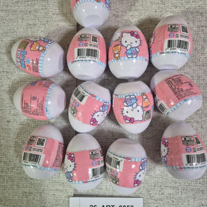 헬로키티 랜덤 캡슐 13개 일괄 / 미개봉 정품 가챠