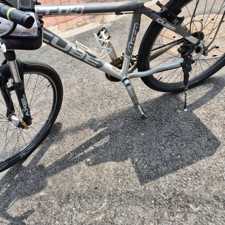 큐브 mtb 하이브리드 산악 자전거--3